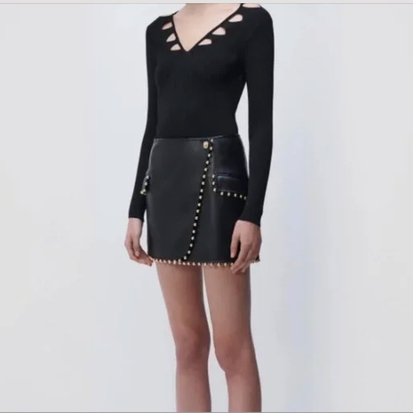 $425 JONATHAN SIMKHAI "Clayton" Studded Vegan Leather Mini Skirt NWOT/sz M - Picture 5 of 16